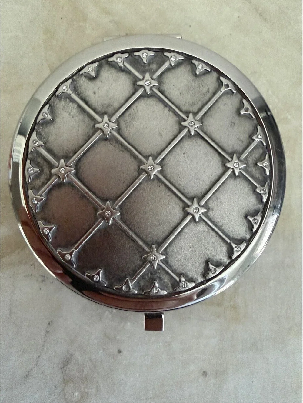 Vintage Style Silver Tone Lattice Compact Mirror with Rhinestone Accents